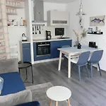 公寓 Kleines Strandhus *