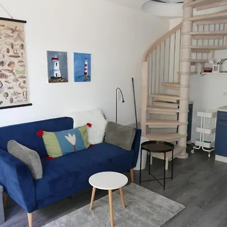 Kleines Strandhus شقة *